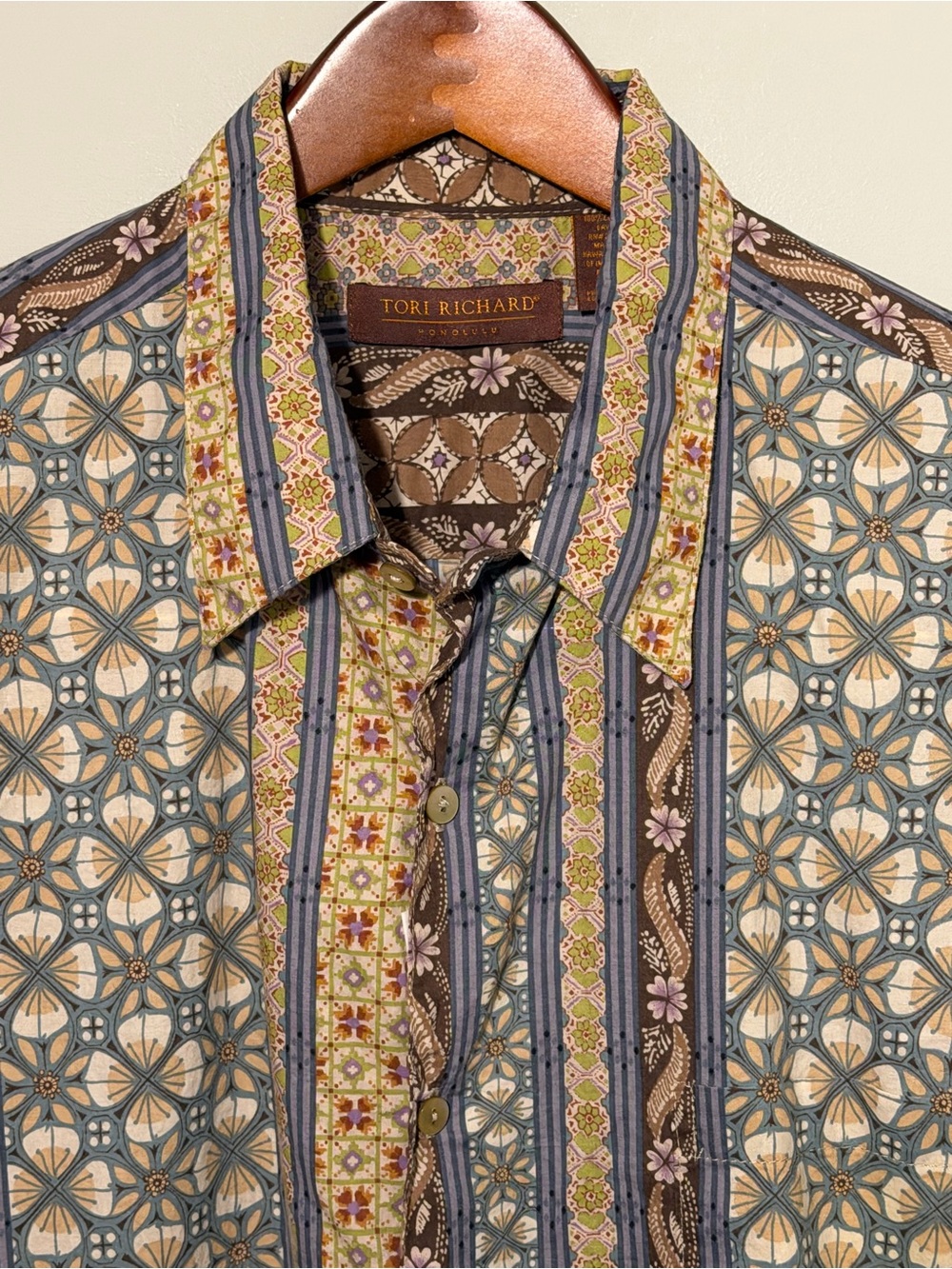 Tori Richard Honolulu Brown & Blue Patterned Island-Inspired Button-Down Shirt